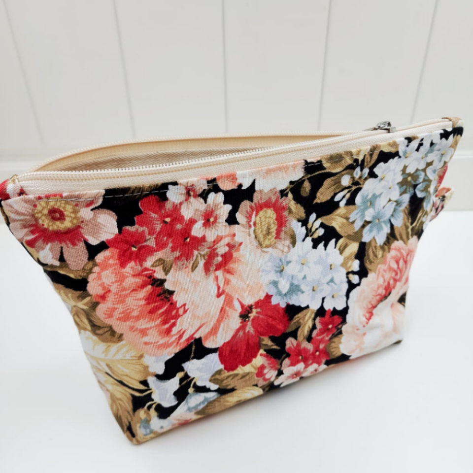 Le Petit Dodo Flowers Garden Makyaj Çantası & Organizer Çanta