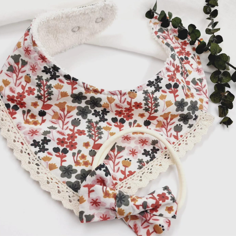 Le Petit Dodo Charlotte Fistolu Bebek Önlüğü ve Saç Bandı