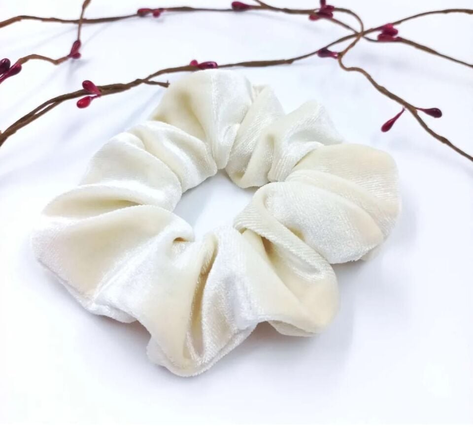 Le Petit Dodo Krem Kadife Scrunchie