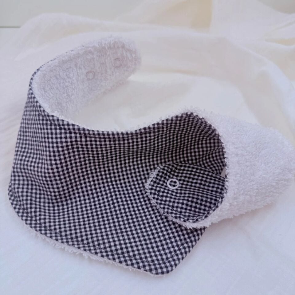 Le Petit Dodo Lacivert Pötikare %100 Pamuk El Yapımı Bebek Salya Önlüğü – 0‑24 Ay